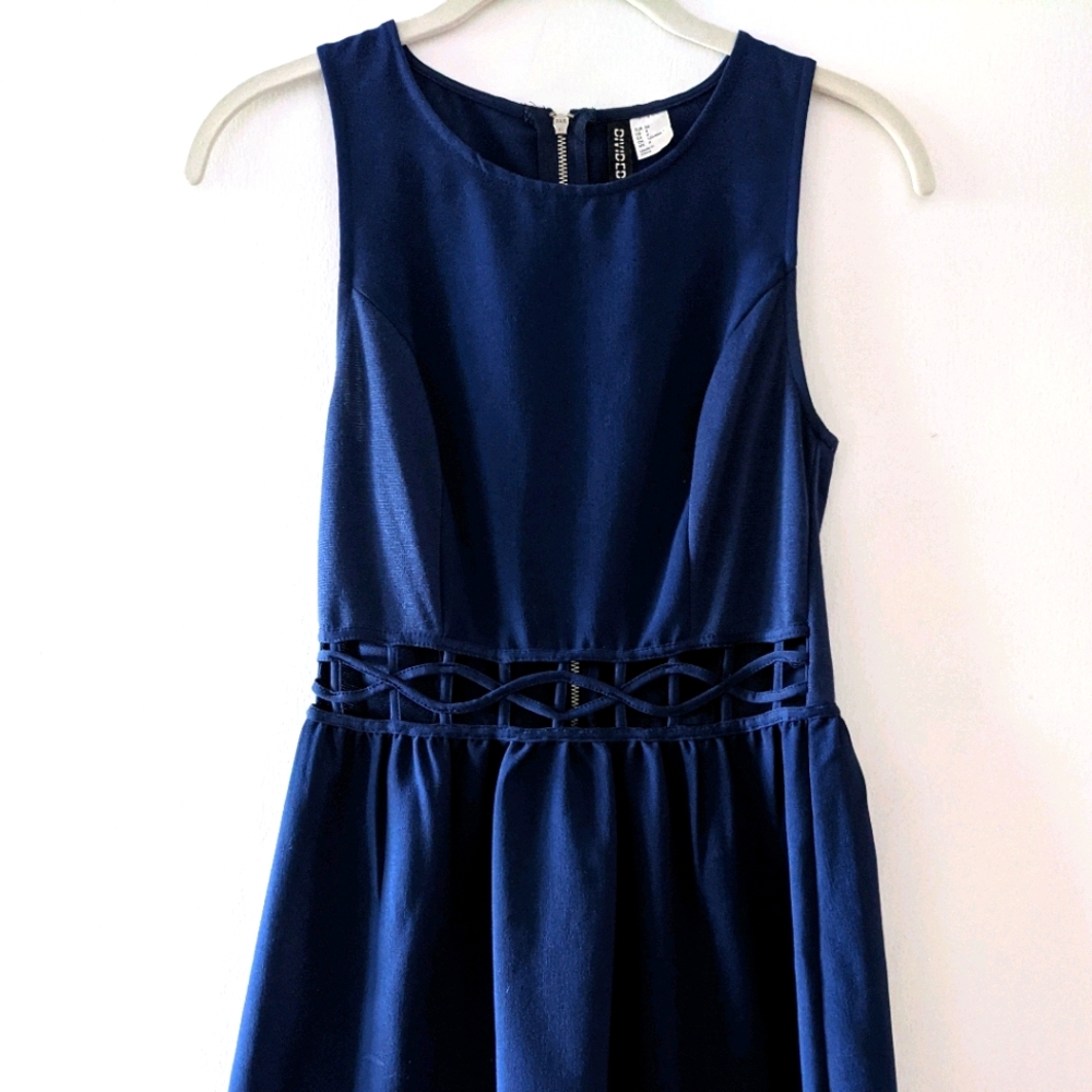 H & M Cutout Mini Dress EUC!!